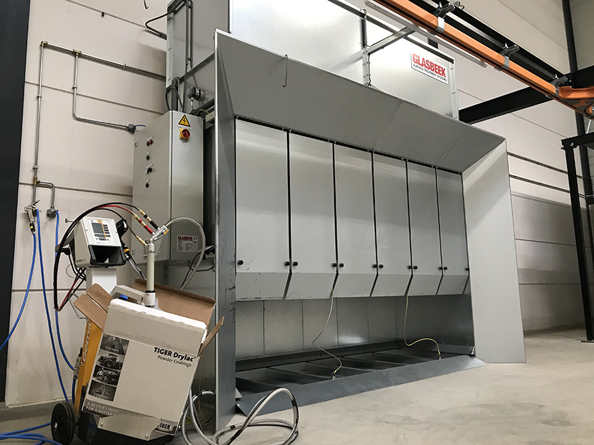 Nieuwe poederlakinstallatie voor Leeflang Poedercoating B.V.